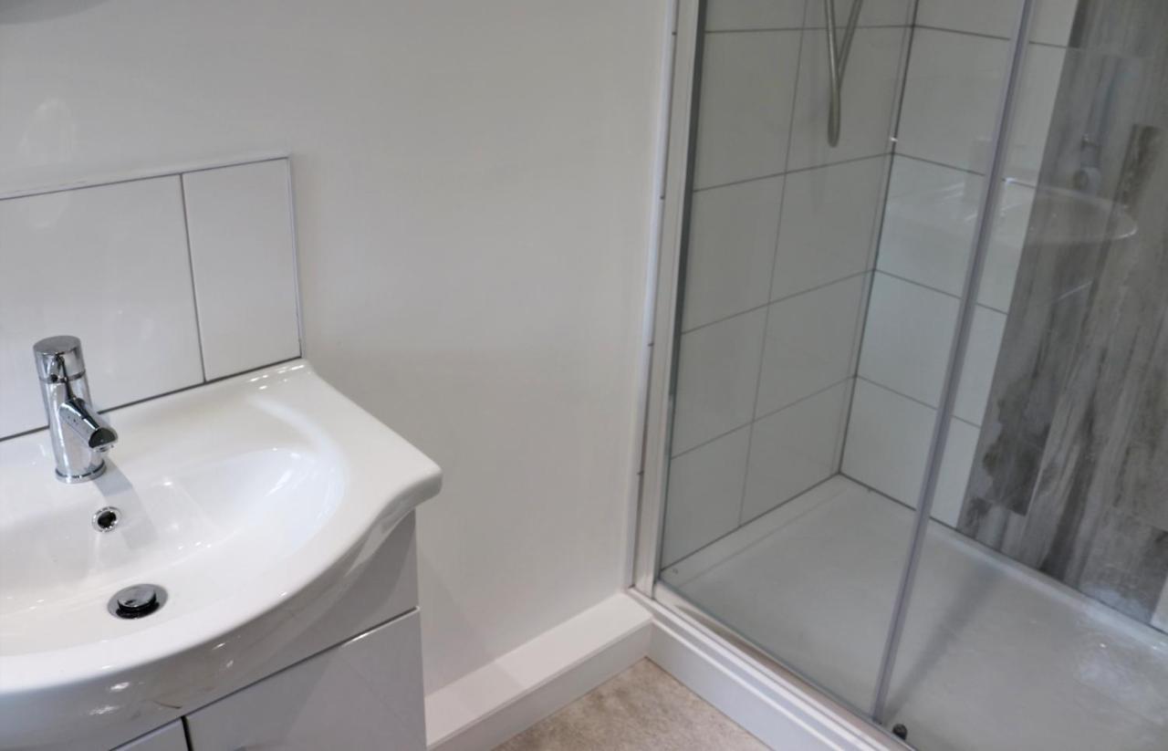 Pullman Cottage - The Culm Valley Inn Culmstock Екстериор снимка